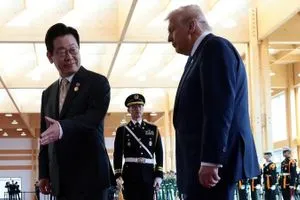 ترامب يسمح لكوريا الجنوبية ببناء غواصة نووية وكالة الانباء العراقية واع