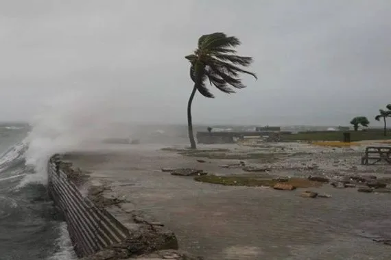 الإعصار ميليسا يشتد إلى الفئة الرابعة مع اقترابه من كوبا