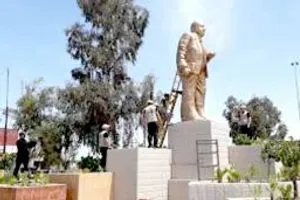 ديالى توضّح أسباب إزالة تمثال العلامة مصطفى جواد من مدخل الخالص