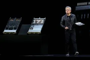 أول شركة في العالم تصل قيمتها إلى خمسة تريليونات دولار