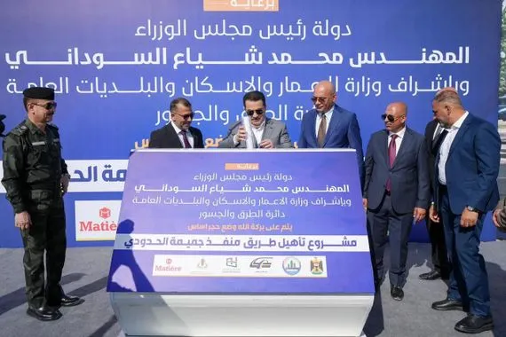 السوداني يطلق مشروع تأهيل طريق السماوة السلمان الجميمة بطول 219 كم في المثنى