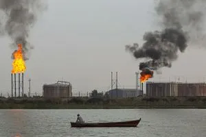 طقس العراق استقرار جوي يرافقه تدنٍ في جودة الهواء بسبب الملوثات المتراكمة