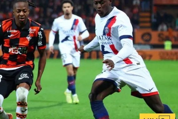 إحصائيات نونو مينديز أمام لوريان