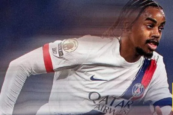 الرسم التكتيكي المتوقع لـ باريس أمام لوريان