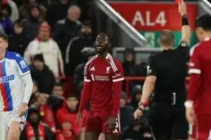 تقييم لاعبو ليفربول بعد الهزيمة أمام كريستال بالاس