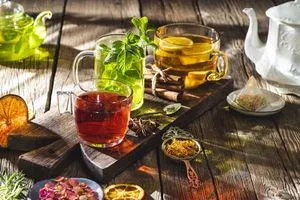 تعرف على الفوائد الصحية لأنواع الشاي وأفضل وقت لتناولها