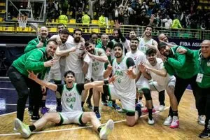 سلة العراق تستعد لتصفيات كأس العالم بقيادة الأميركي ماز تراخ شفق نيوز