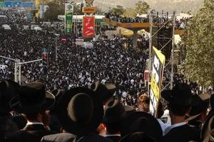 إسرائيل الحريديم يتظاهرون بالآلاف احتجاجاً على الخدمة الالزامية شفق نيوز