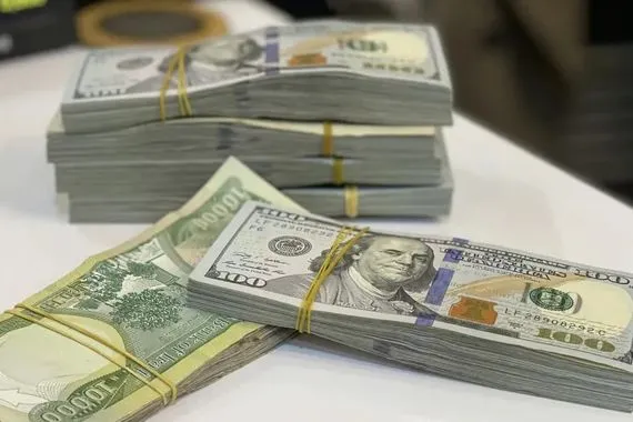 الدولار مستقر أمام الدينار العراقي بنهاية الأسبوع