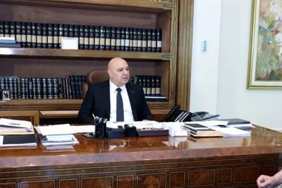 رئيس لبنان يطالب الجيش بالتصدي لأي توغل إسرائيلي