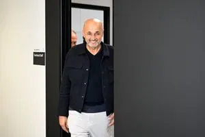 يوفنتوس يعين سباليتي مدربا حتى نهاية الموسم