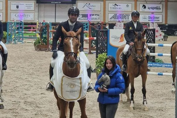 هولندا فارس عراقي يحرز المركز الأول في البطولة الدولية لقفز الحواجز وكالة الانباء العراقية واع