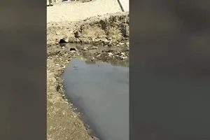 مشاهد توثق استمرار ضخ مياه المجاري إلى نهر دجلة وسط بغداد