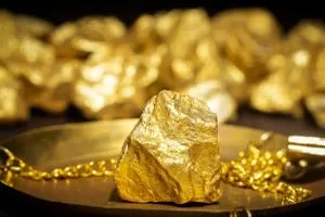 الذهب يرتفع ويتجه لتحقيق مكاسب شهرية شفق نيوز