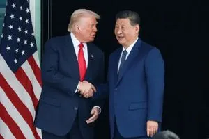 ترامب وشي يتفقان على تعليق رسوم الموانئ