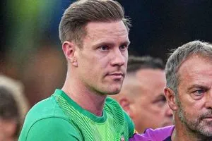 تطورات جديدة بشأن تعافي تير شتيغن