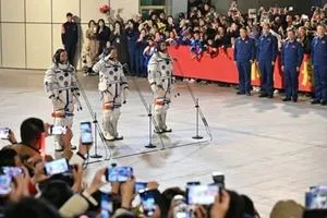 الصين تواصل تعزيز حضورها الفضائي بمهمة شنتشو 21 الجديدة