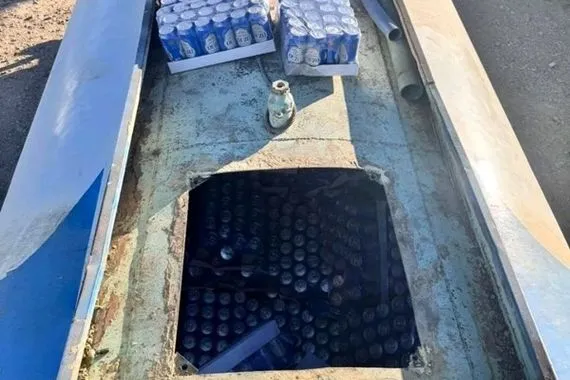 شرطة ديالى تضبط صهريجاً محمّلاً بالكحول معداً للتهريب بطريقة احترافية