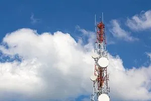 مخاطر على العاملين البيئة تحذر من إشعاعات محطات الإذاعة والتلفزيون