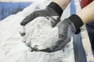 العراق يكتشف احتياطات ضخمة من رمال السيليكا بنقاوة تصل إلى 98