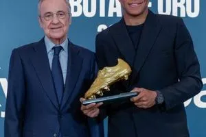 مبابي سيقدم الحذاء الذهبي للجماهير قبل مواجهة فالنسيا