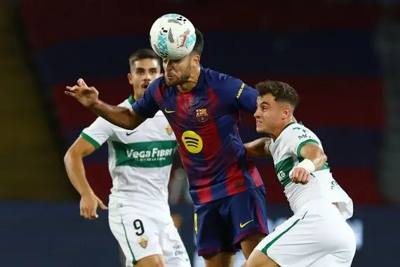 برشلونة يعود لوصافة الليغا من بوابة إلتشي وكالة بغداد اليوم الاخبارية