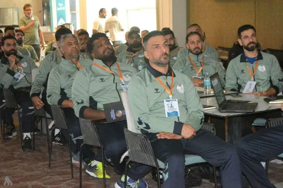 انطلاق الدورة الآسيوية C لمدربي كرة اليد في البصرة وكالة الانباء العراقية واع
