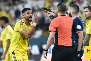 جدل جديد في الدوري هل استحق النصر ركلة الجزاء