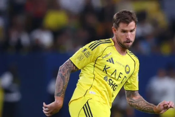 تعليق إينيغو بعد فوز النصر على الفيحاء