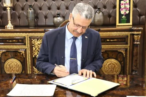 وزير النفط يوجه بتوزيع 20 الف قطعة ارض سكنية لمستحقيها في البصرة وكالة بغداد اليوم الاخبارية