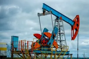 النفط يواصل الصعود بعد قرار أوبك تجميد زيادات الإنتاج شفق نيوز