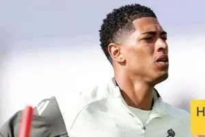 بيلينغهام الموهبة التي أفلتت من أندية إنجلترا