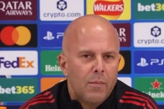 ماذا قال سلوت عن مواجهة ارنولد مع ريال مدريد