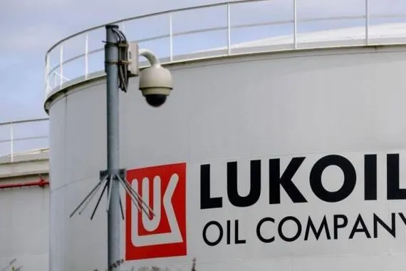 العراق يلغي تحميل 3 شحنات نفط من شركة روسية بسبب العقوبات عليها وكالة بغداد اليوم الاخبارية