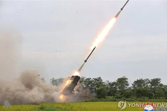 بيونغ يانغ تطلق صواريخ بالبحر الأصفر وكالة الانباء العراقية واع