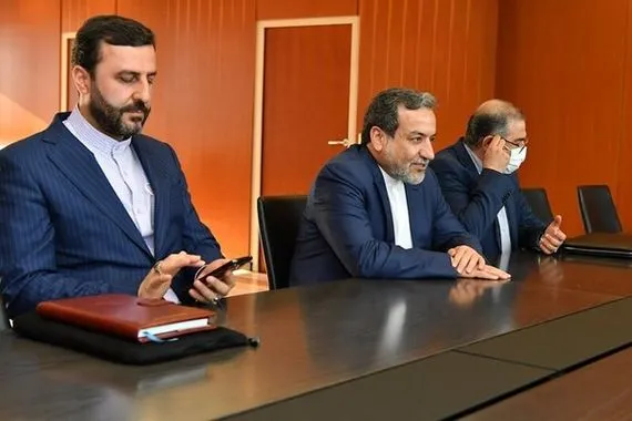 سياسي لبناني طهران تفرض شروطاً قاسية على واشنطن وتفاوض من موقع القوة