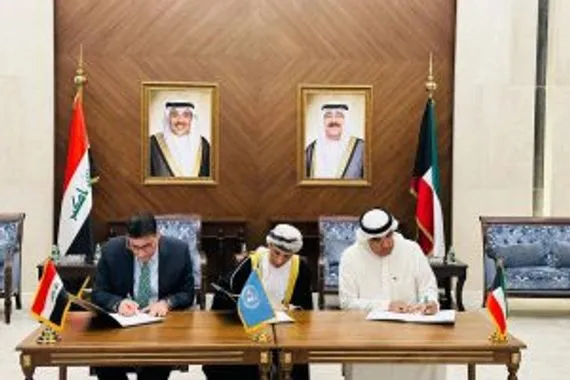 الخارجية تسلّم الكويت دفعة جديدة من الأرشيف الأميري