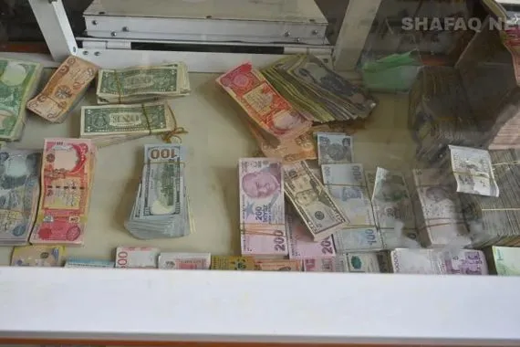انخفاض طفيف بأسعار الدولار في بغداد وأربيل مع الإغلاق شفق نيوز