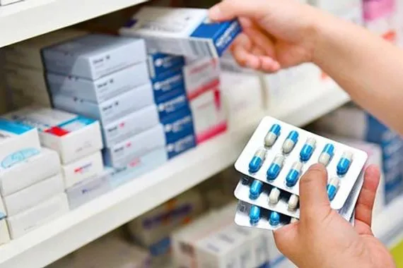 نائبة الحكومة فشلت بضبط أسعار الأدوية وكبح غلاء المستشفيات الأهلية