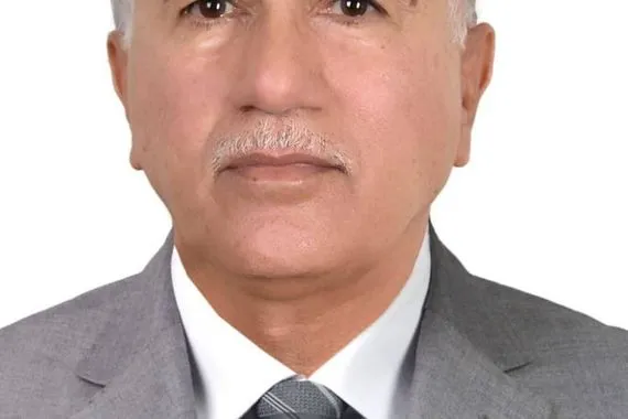 خلف الحدود محمد زكي ابراهيم