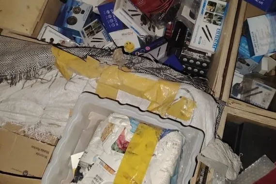 ضبط 16 حاوية محملة ببضائع متنوعة في جمرك أم قصر الأوسط