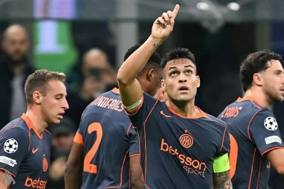 لاوتارو يُعزز تاريخ الأرجنتينيين في دوري الأبطال وكالة الانباء العراقية واع