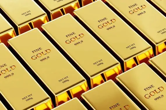 الذهب يرتفع بفعل تراجع الدولار وإغلاق الحكومة الأميركية شفق نيوز