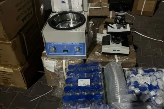 ضبط أجهزة ومستلزمات طبية مخالفة لشروط الاستيراد في منفذ ميناء ام قصر الشمالي