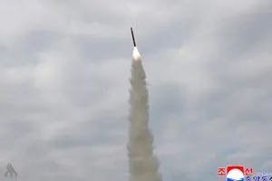كوريا الشمالية تطلق صاروخاً بالستياً باتجاه البحر وكالة الانباء العراقية واع