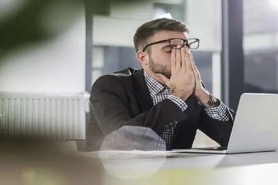 التوتر المزمن يضعف المناعة ويفتح الطريق أمام نمو الأورام