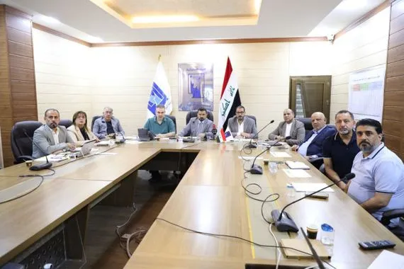 قبيل الصمت الانتخابي المفوضية توجه بإزالة الدعاية الانتخابية الموجودة قرب مراكز الاقتراع