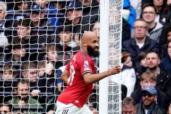 مبومو معتاد على تسجيل الهدف المبكر