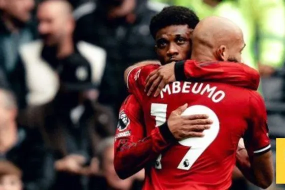 إحصائيات 65 دقيقة بين توتنهام و مانشستر يونايتد