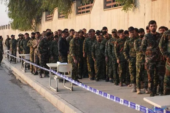 إزالة الدعايات الانتخابية بعد انتهاء التصويت العام مباشرة جريدة الصباح